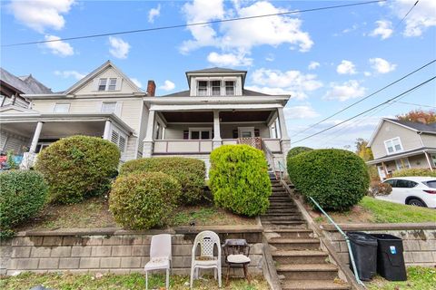 Photo of 999 Thompson Ave, Donora, PA 15033 (MLS # 1728901)
