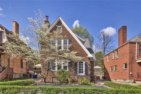 Photo of 7543 Rosemary Rd, Pittsburgh, PA 15221 (MLS # 1748744)