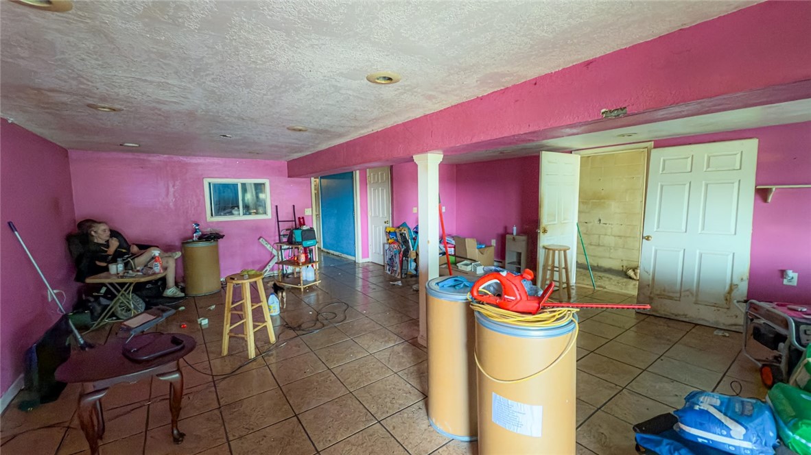 2626 Oneida Valley Rd