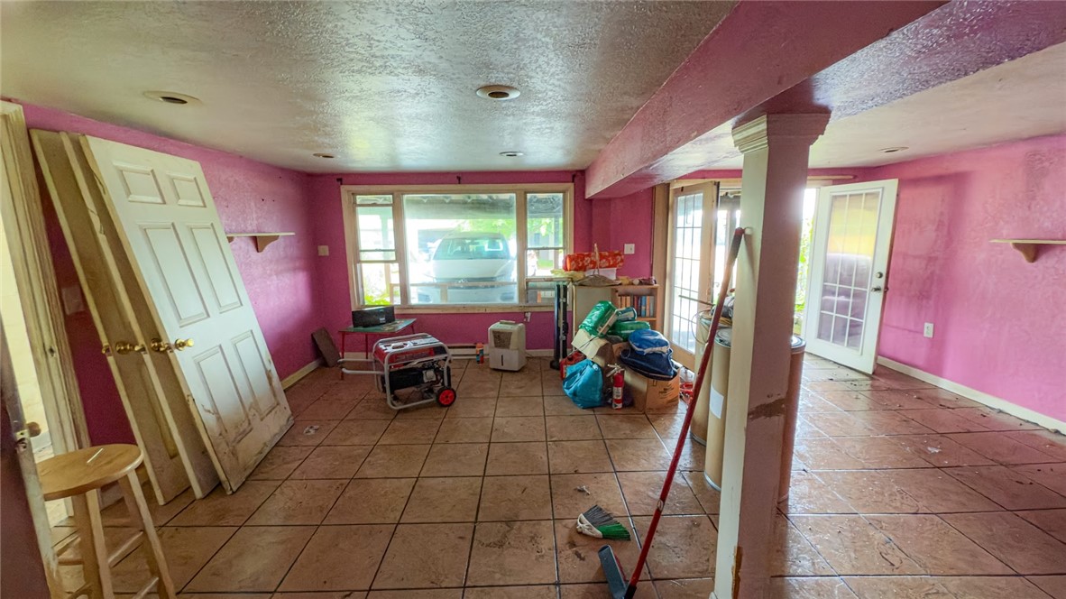 2626 Oneida Valley Rd