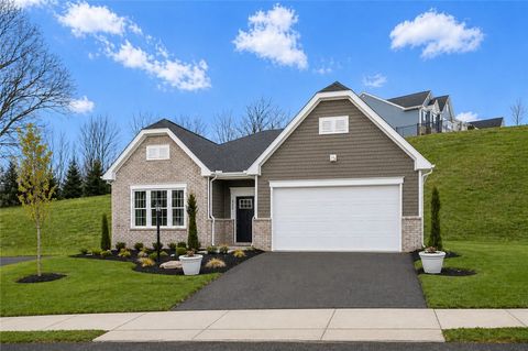 Photo of 105 Deana Dr, Mc Kees Rocks, PA 15136 (MLS # 1751119)
