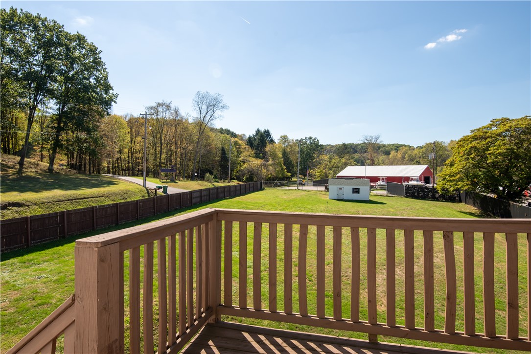 Clay Twp, Pennsylvania 16061, United States, 4 Bedrooms Bedrooms, ,4 BathroomsBathrooms,Residential,Active,222427