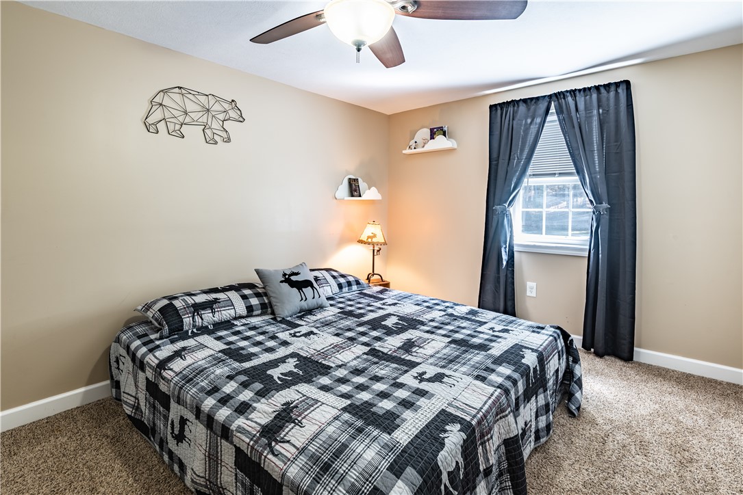 Clay Twp, Pennsylvania 16061, United States, 4 Bedrooms Bedrooms, ,4 BathroomsBathrooms,Residential,Active,222427