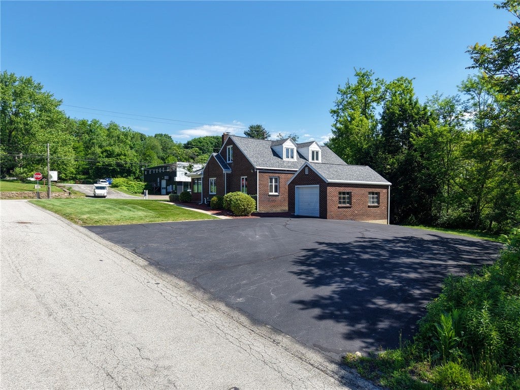 2550 Leechburg Road