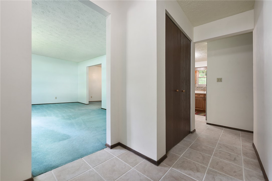 662 Huntington Dr