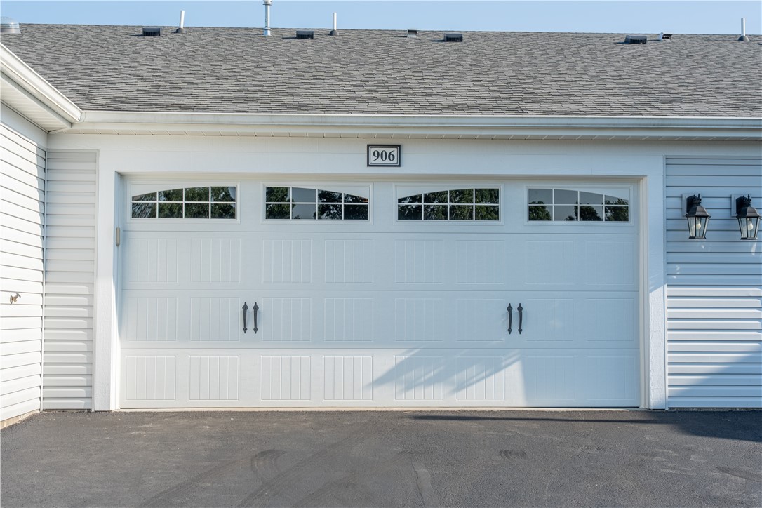 906 Spring Valley Dr
