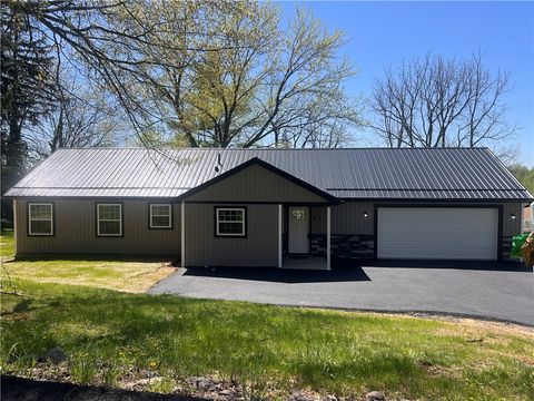 408 Fairgreen Ave Neshannock Twp PA 16105