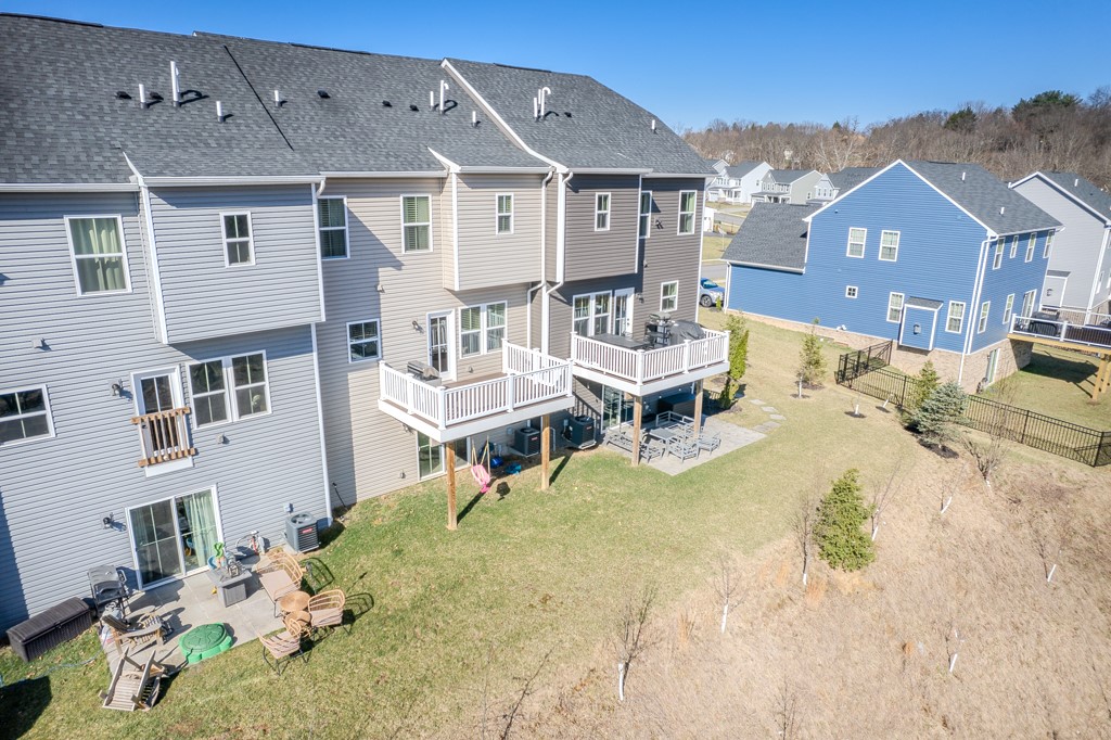Indiana Twp - Nal, Pennsylvania 15024, United States, 3 Bedrooms Bedrooms, ,3 BathroomsBathrooms,Residential,Active,94570