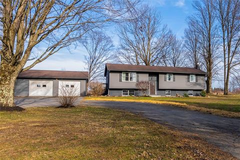 MLS: 1692940