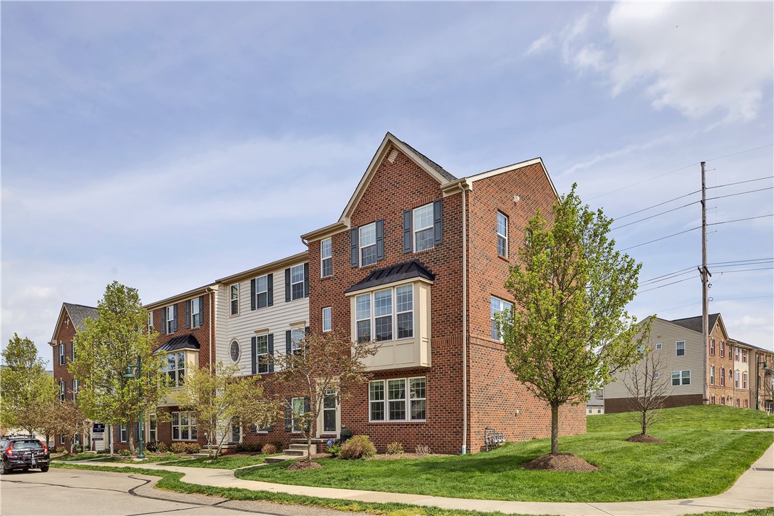 610 Shelley Ln
