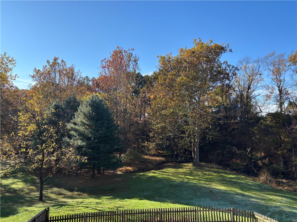 Murrysville, Pennsylvania 15668, United States, 3 Bedrooms Bedrooms, ,3 BathroomsBathrooms,Residential,Active,246523