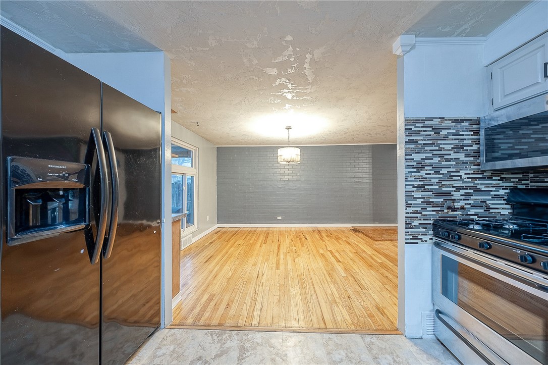 Plum Boro, Pennsylvania 15239, United States, 3 Bedrooms Bedrooms, ,3 BathroomsBathrooms,Residential,Active,94186