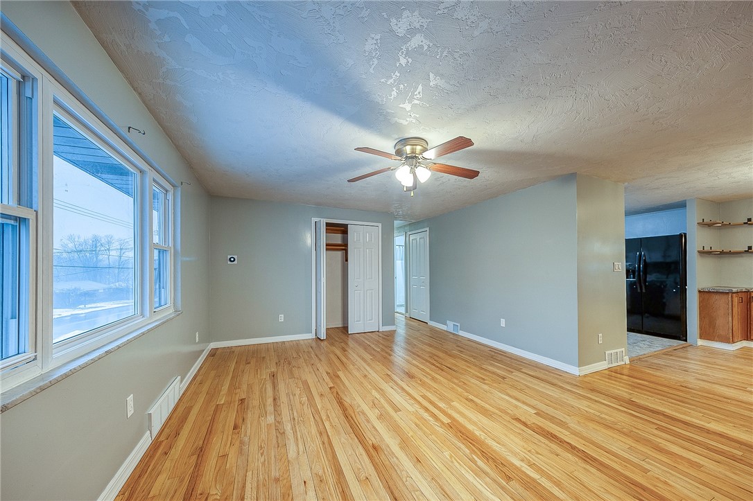 Plum Boro, Pennsylvania 15239, United States, 3 Bedrooms Bedrooms, ,3 BathroomsBathrooms,Residential,Active,94186