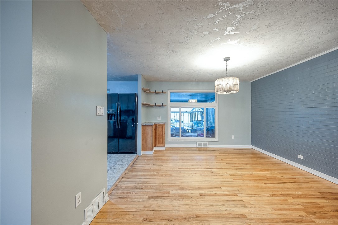 Plum Boro, Pennsylvania 15239, United States, 3 Bedrooms Bedrooms, ,3 BathroomsBathrooms,Residential,Active,94186