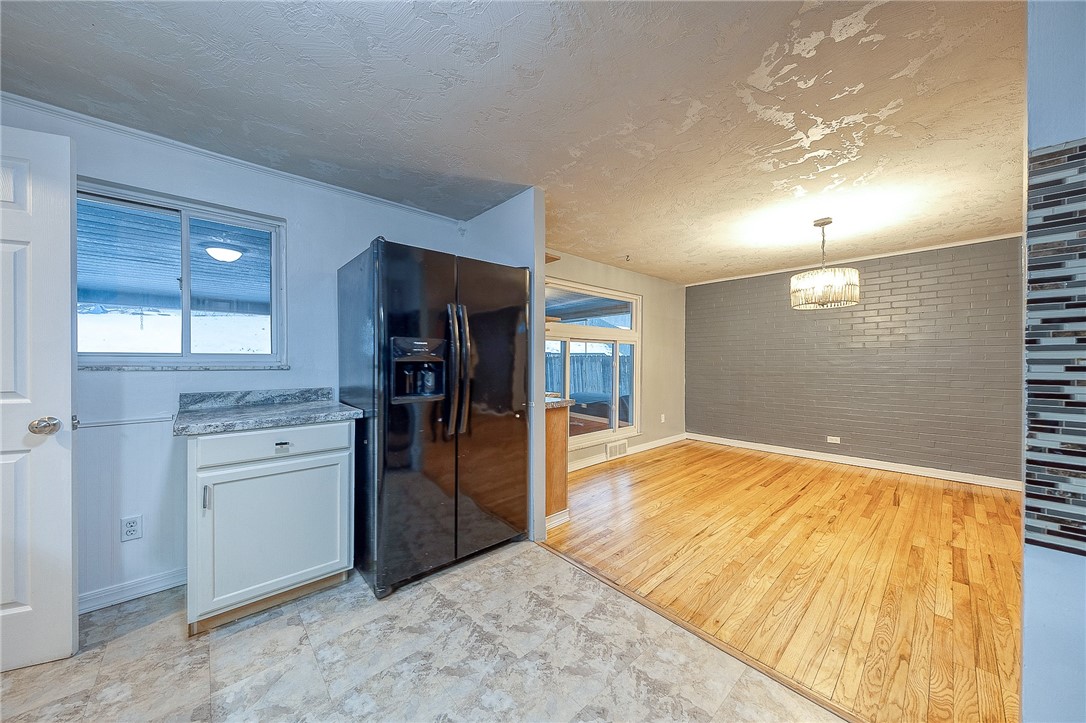 Plum Boro, Pennsylvania 15239, United States, 3 Bedrooms Bedrooms, ,3 BathroomsBathrooms,Residential,Active,94186