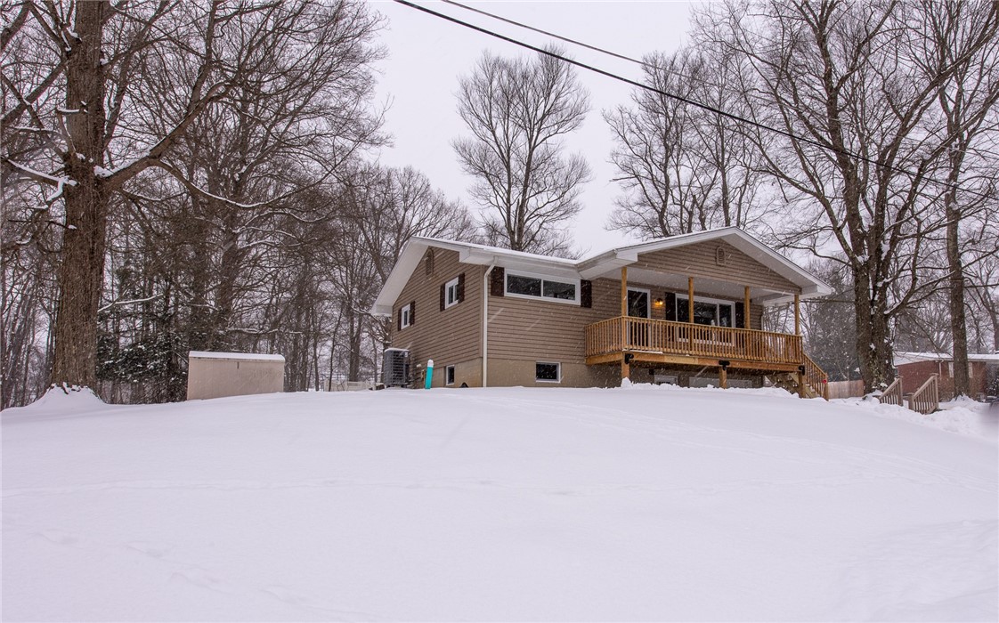 Allegheny Twp, Pennsylvania 15656, United States, 2 Bedrooms Bedrooms, ,1 BathroomBathrooms,Residential,Active,256342