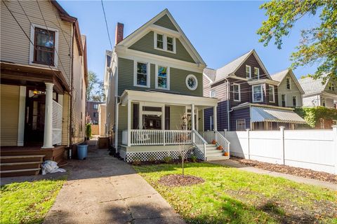 Photo of 313 West St, Pittsburgh, PA 15221 (MLS # 1726007)