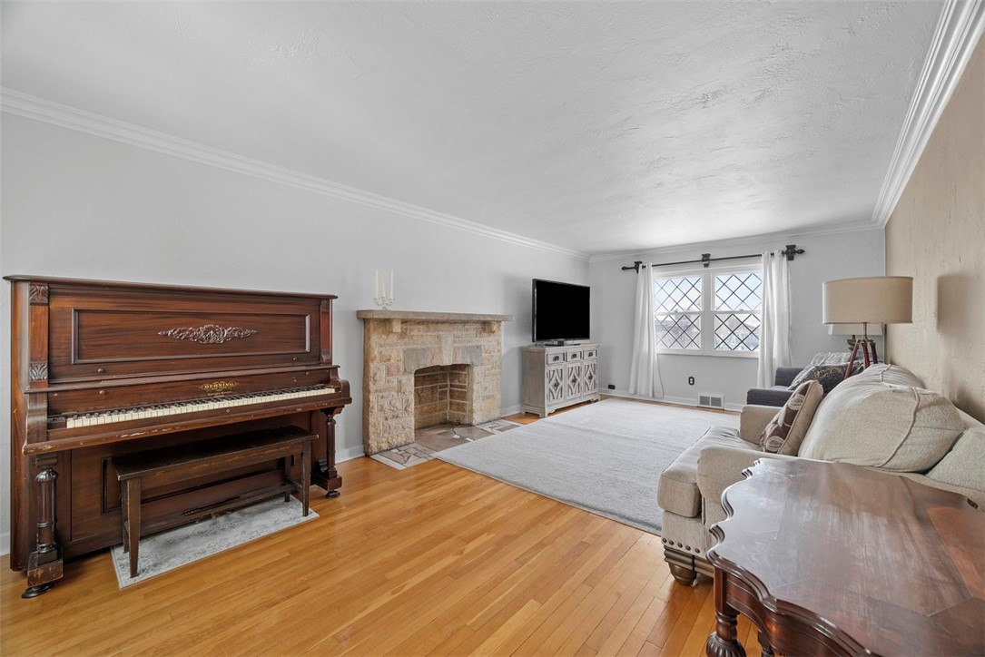 1316 Portview Cir Cir, Whitehall, Pennsylvania image 6