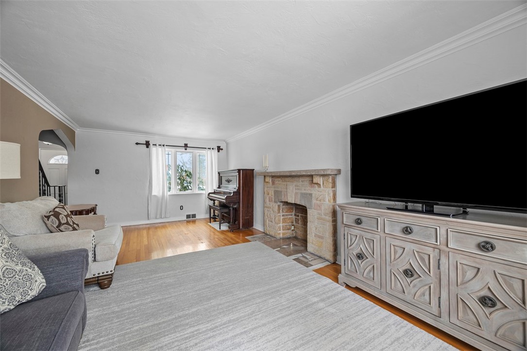1316 Portview Cir Cir, Whitehall, Pennsylvania image 8