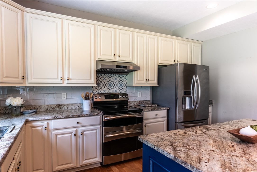 Pine Twp, Pennsylvania 15090, United States, 5 Bedrooms Bedrooms, ,4 BathroomsBathrooms,Residential,Active,169276