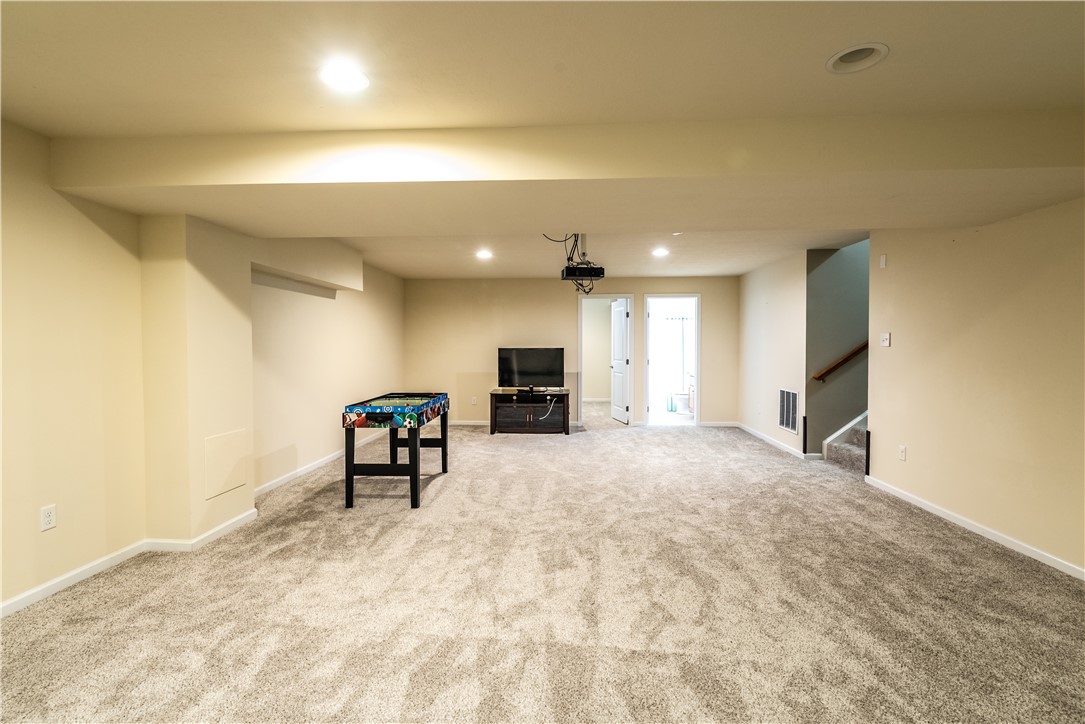 Pine Twp, Pennsylvania 15090, United States, 5 Bedrooms Bedrooms, ,4 BathroomsBathrooms,Residential,Active,169276