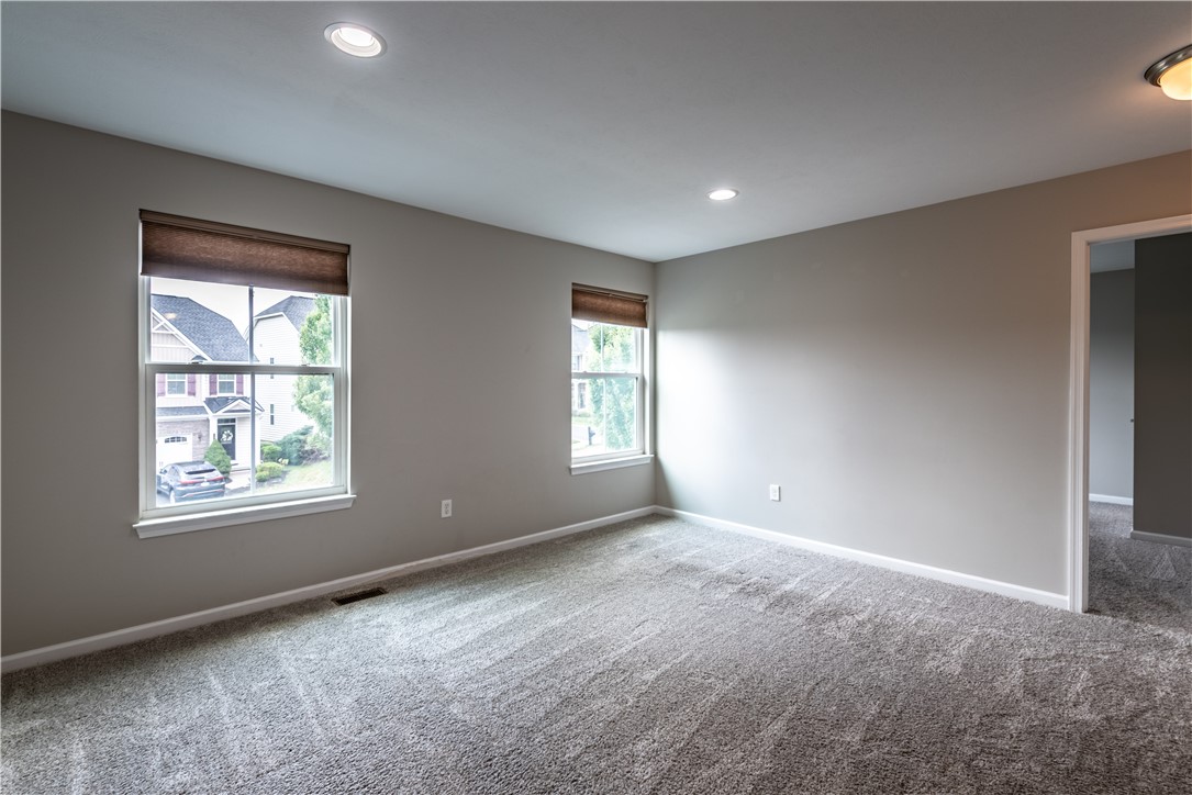 Pine Twp, Pennsylvania 15090, United States, 5 Bedrooms Bedrooms, ,4 BathroomsBathrooms,Residential,Active,169276