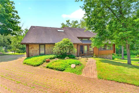 Photo for 208 Springhouse Drive