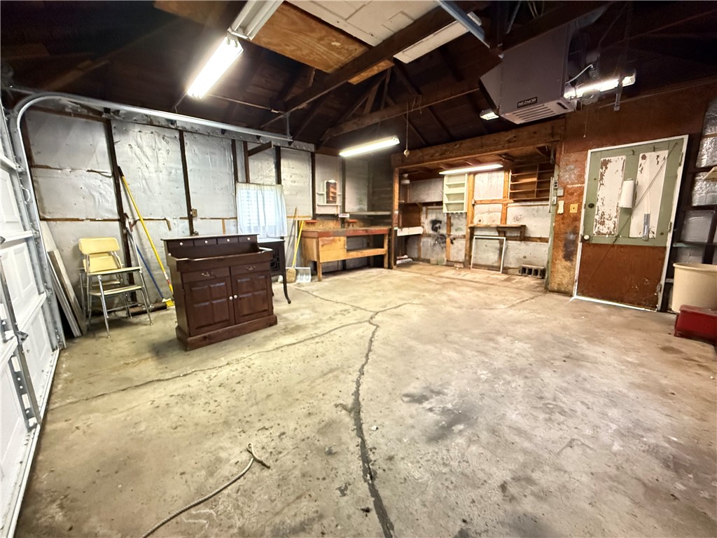 Greenville Boro, Pennsylvania 16125, United States, 2 Bedrooms Bedrooms, ,1 BathroomBathrooms,Residential,Active,212062