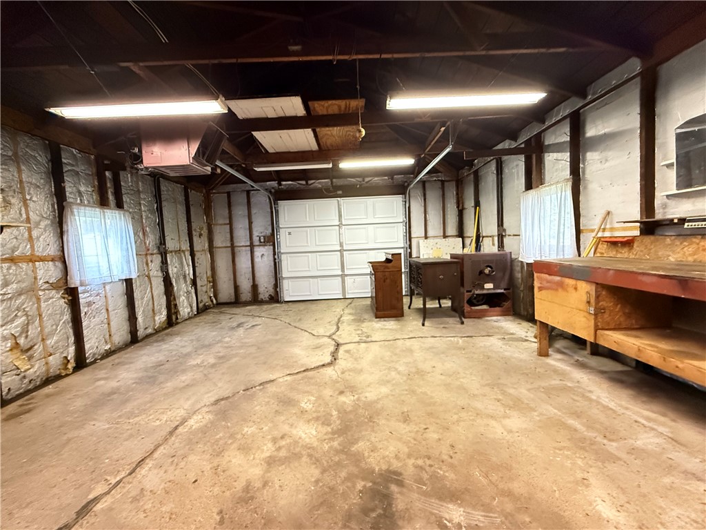 Greenville Boro, Pennsylvania 16125, United States, 2 Bedrooms Bedrooms, ,1 BathroomBathrooms,Residential,Active,212062