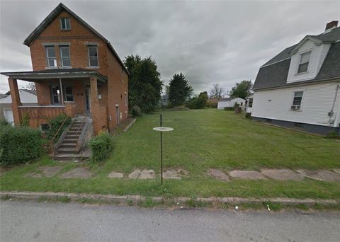 131 Wilker St Aliquippa PA 15001