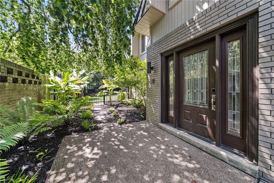 6220 Mellon Park Ct