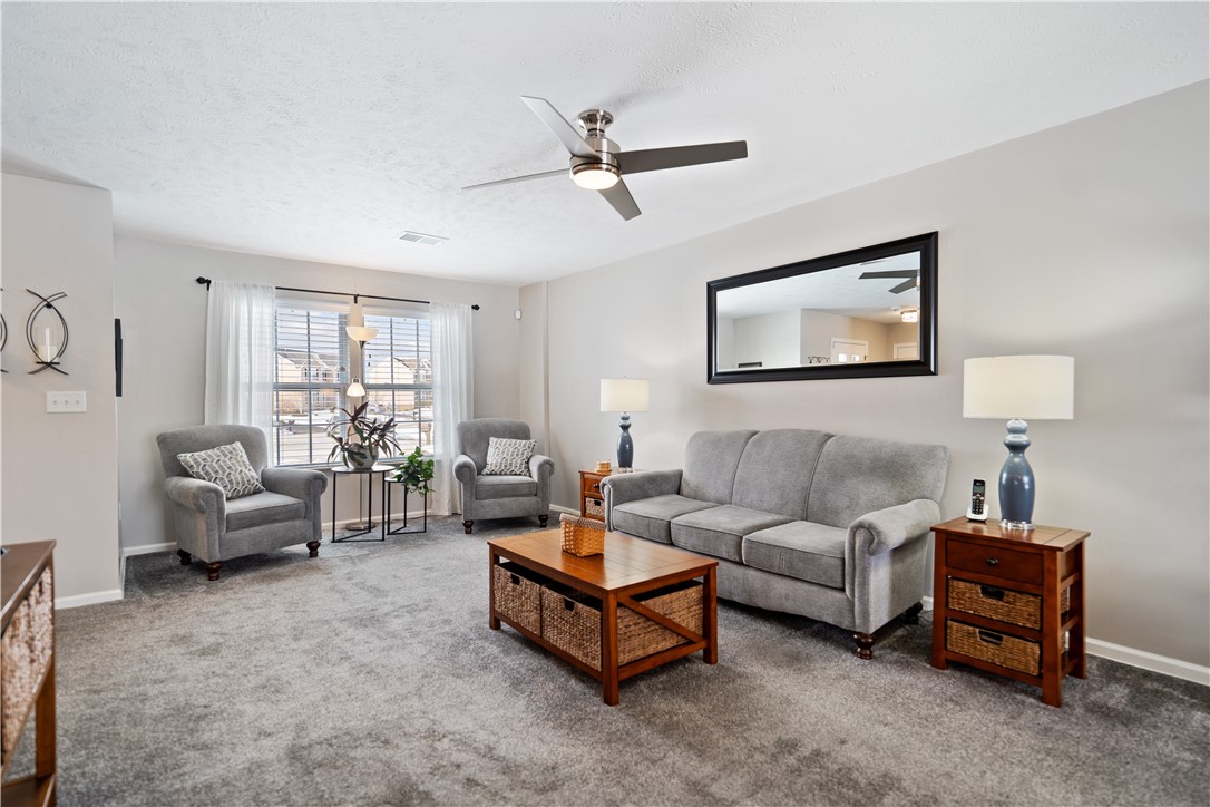 Jefferson Hills, Pennsylvania 15025, United States, 3 Bedrooms Bedrooms, ,2 BathroomsBathrooms,Residential,Contingent,12296