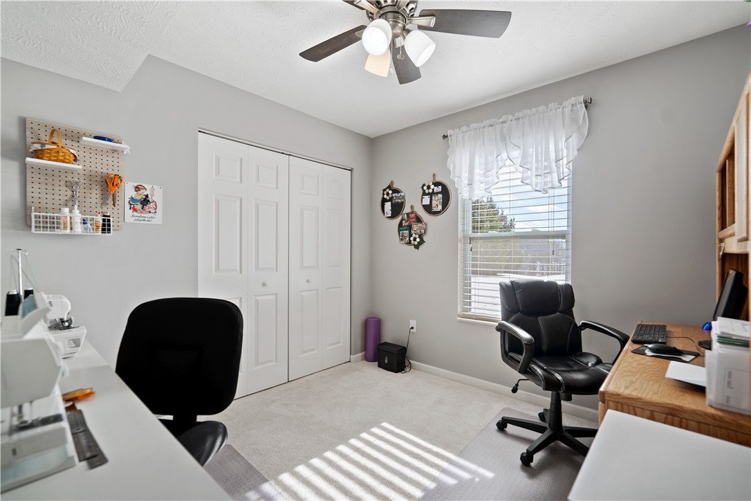 Jefferson Hills, Pennsylvania 15025, United States, 3 Bedrooms Bedrooms, ,2 BathroomsBathrooms,Residential,Contingent,12296