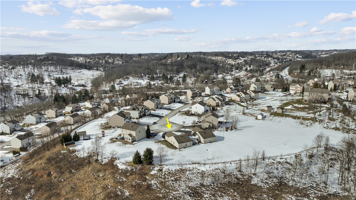 Jefferson Hills, Pennsylvania 15025, United States, 3 Bedrooms Bedrooms, ,2 BathroomsBathrooms,Residential,Contingent,12296