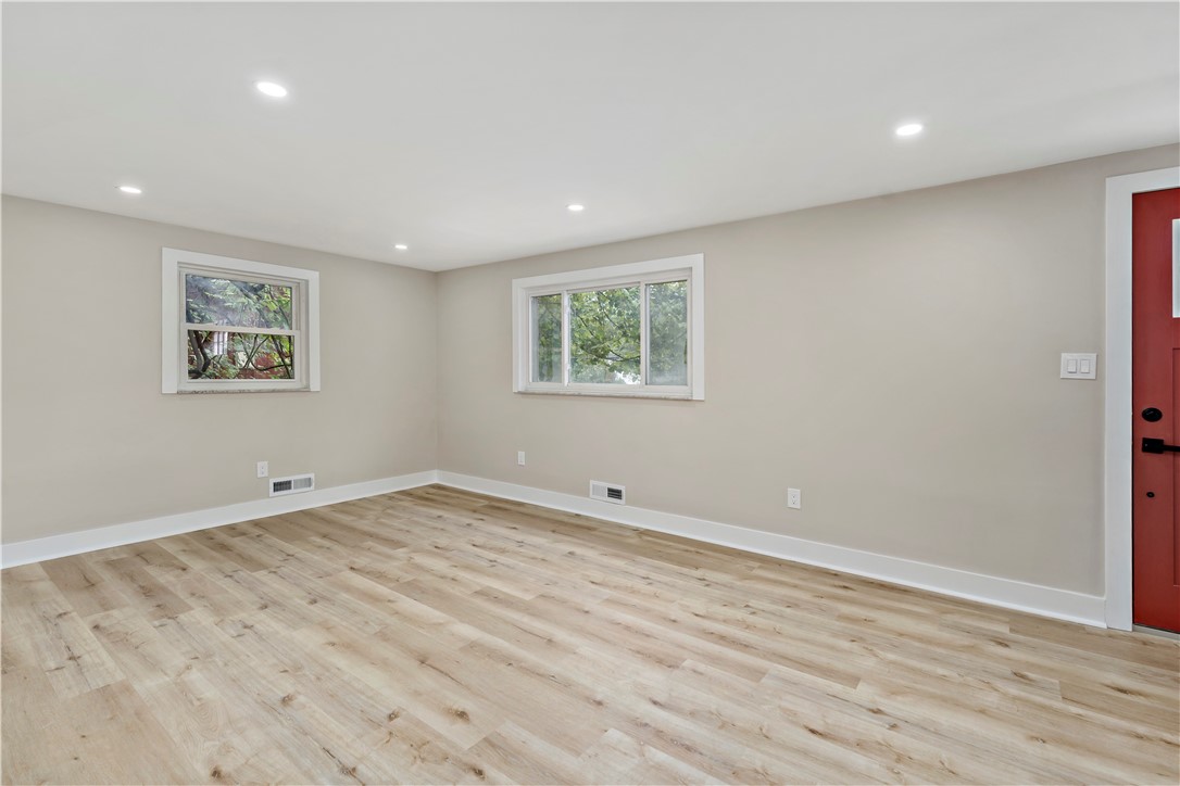 779 Bowerhill Rd Rd, Bridgeville, Pennsylvania image 8