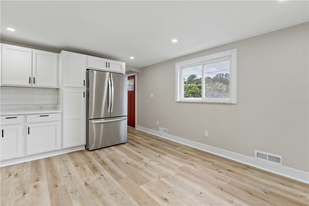 779 Bowerhill Rd Rd, Bridgeville, Pennsylvania image 12