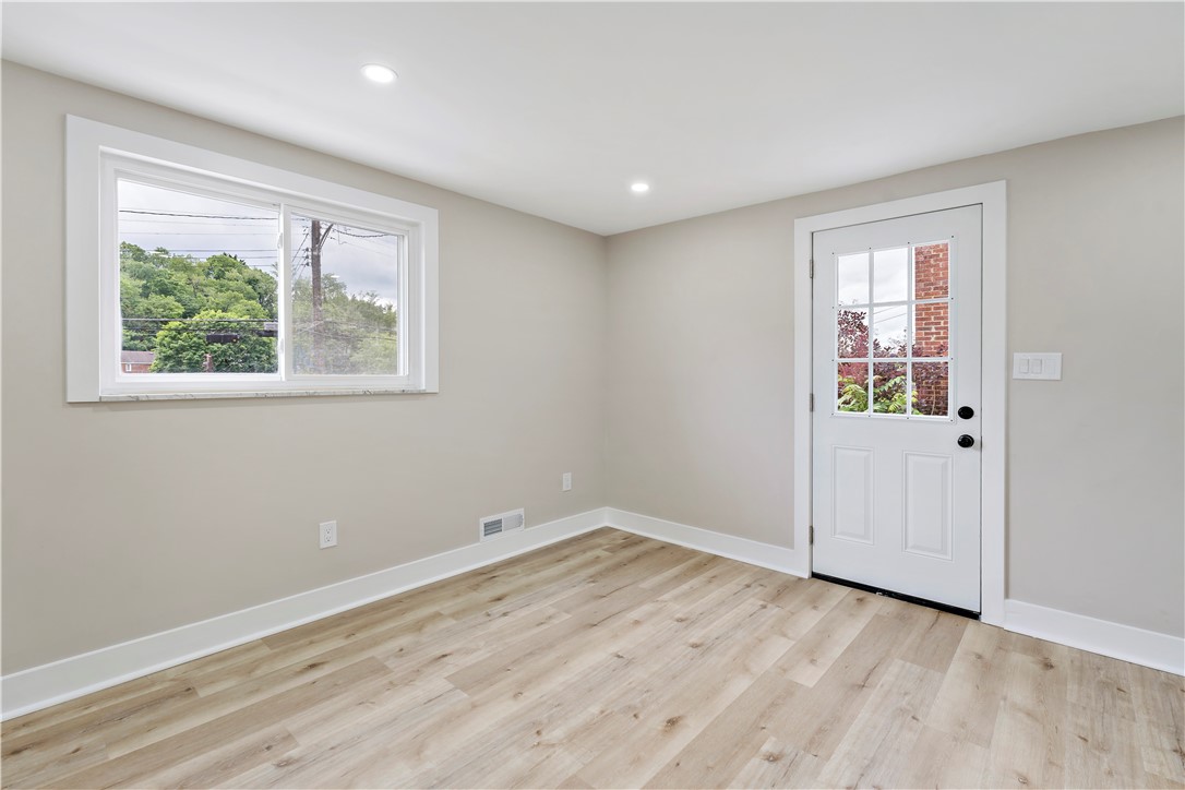 779 Bowerhill Rd Rd, Bridgeville, Pennsylvania image 14