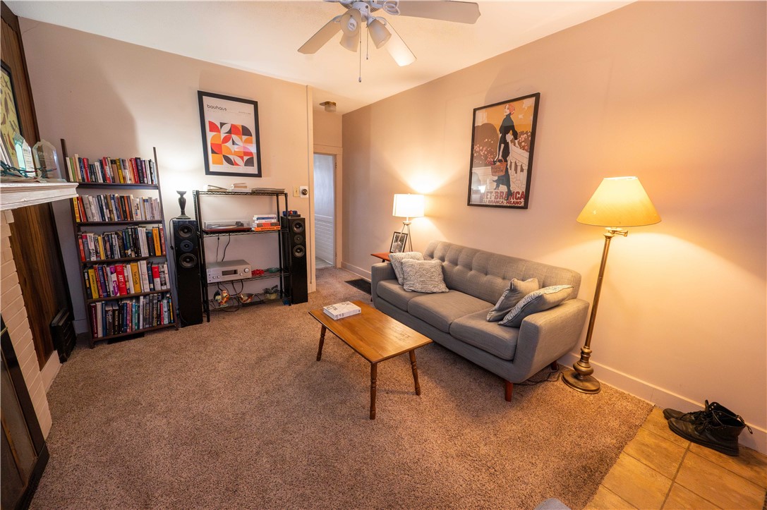 McKees Rocks, Pennsylvania 15136, United States, 2 Bedrooms Bedrooms, ,1 BathroomBathrooms,Residential,Active,78696