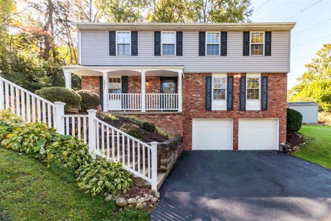 Photo for 1377 Lesnett Rd