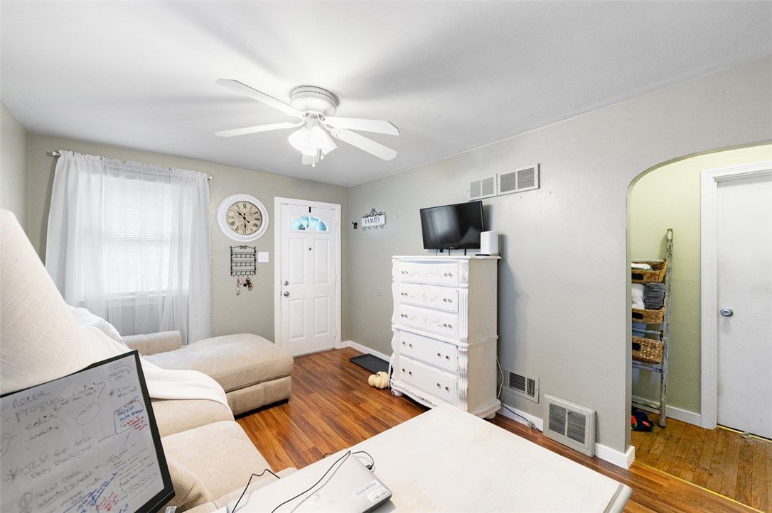 Latrobe, Pennsylvania 15650, United States, 2 Bedrooms Bedrooms, ,1 BathroomBathrooms,Residential,Active,228486