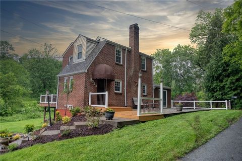 3333 Walther Ln Upper St. Clair PA 15241