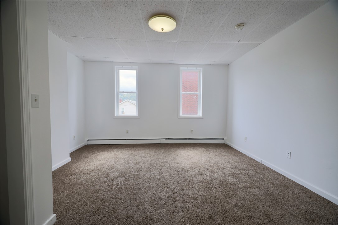 Sharpsburg, Pennsylvania 15215, United States, 1 Bedroom Bedrooms, ,1 BathroomBathrooms,Residential,Active,216937