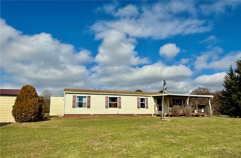 105 Reed Ln Summit Twp PA 16002