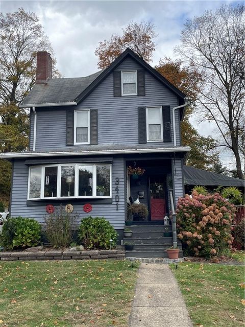 Photo of 3401 Universal Rd, Pittsburgh, PA 15235 (MLS # 1727196)