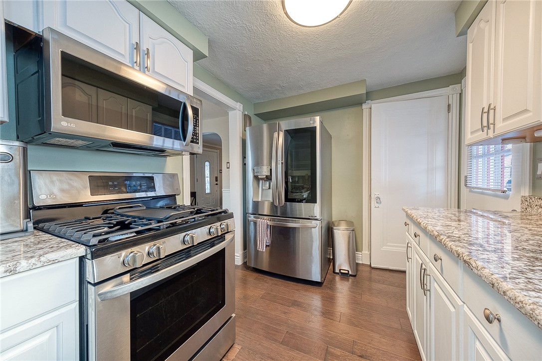 131 Beisner Ave Ave, Brentwood, Pennsylvania image 9