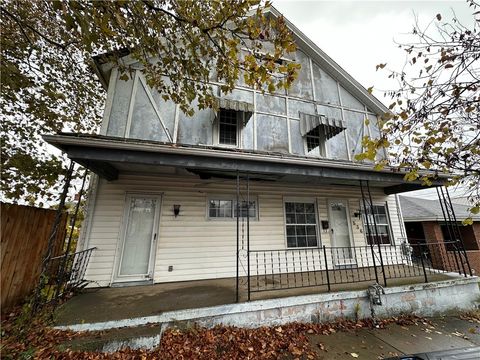 Photo of 536 Castner Ave, Donora, PA 15033 (MLS # 1728981)