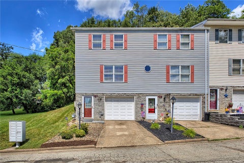 Photo of 727 Dithridge St. St, Jeanette, PA 15644 (MLS # 1760478)