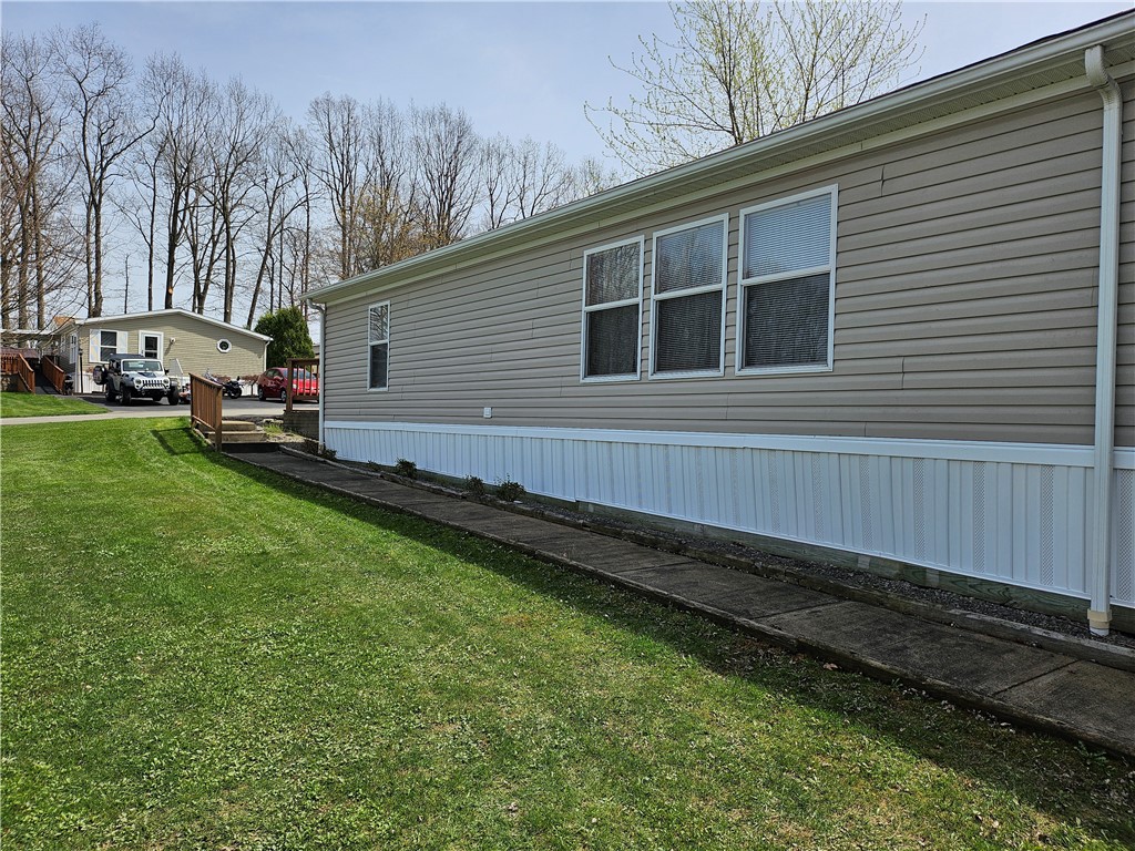 Center Twp - But, Pennsylvania 16001, United States, 3 Bedrooms Bedrooms, ,2 BathroomsBathrooms,Residential,Active,113114