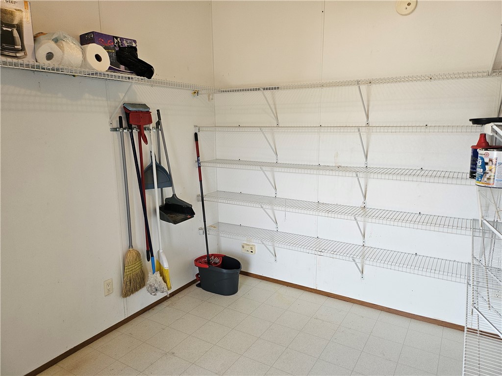 Center Twp - But, Pennsylvania 16001, United States, 3 Bedrooms Bedrooms, ,2 BathroomsBathrooms,Residential,Active,113114