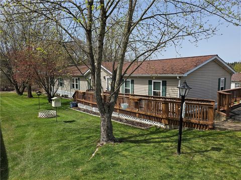 723 Joy Lane Center Twp - BUT PA 16001